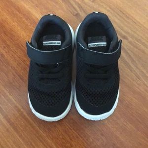 Boys Nike Sneakers ✨